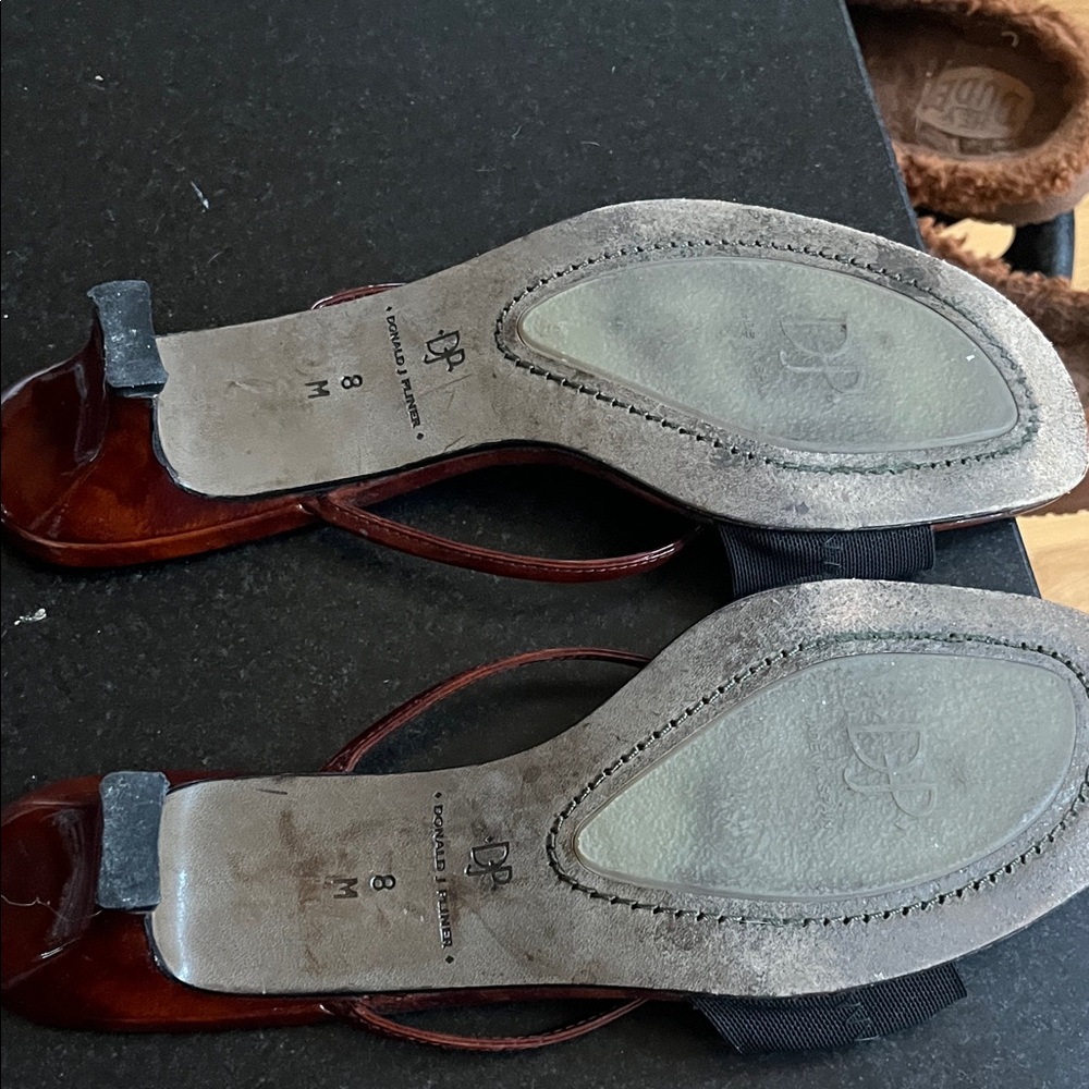Donald J. Pliner Black and Brown Bow Sandals vintage - Picture 3 of 6
